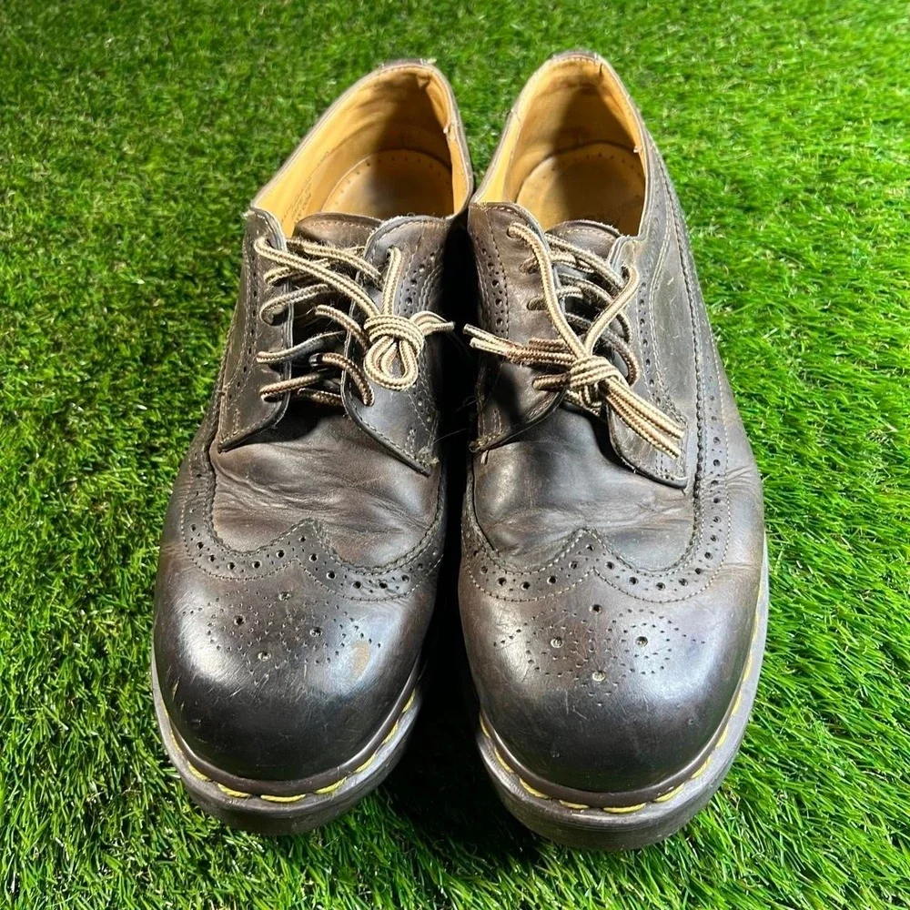 VTG Dr Martens 3989 Brown Wingtip Oxford Shoes Made England Mens US 11 UK 10